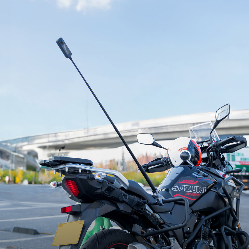 96cm Extendable Selfie Stick：Effortlessly Compact