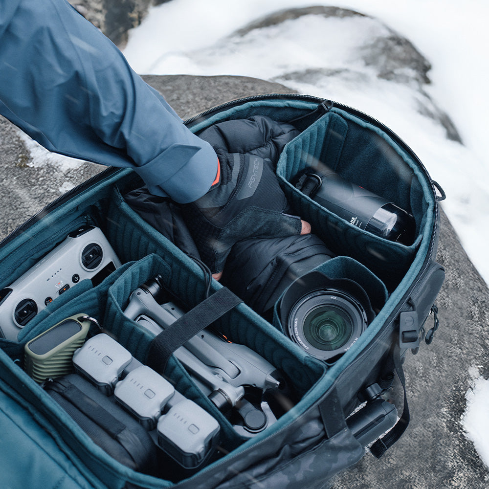 Camera Cold-proof Warm Cover: easy to store