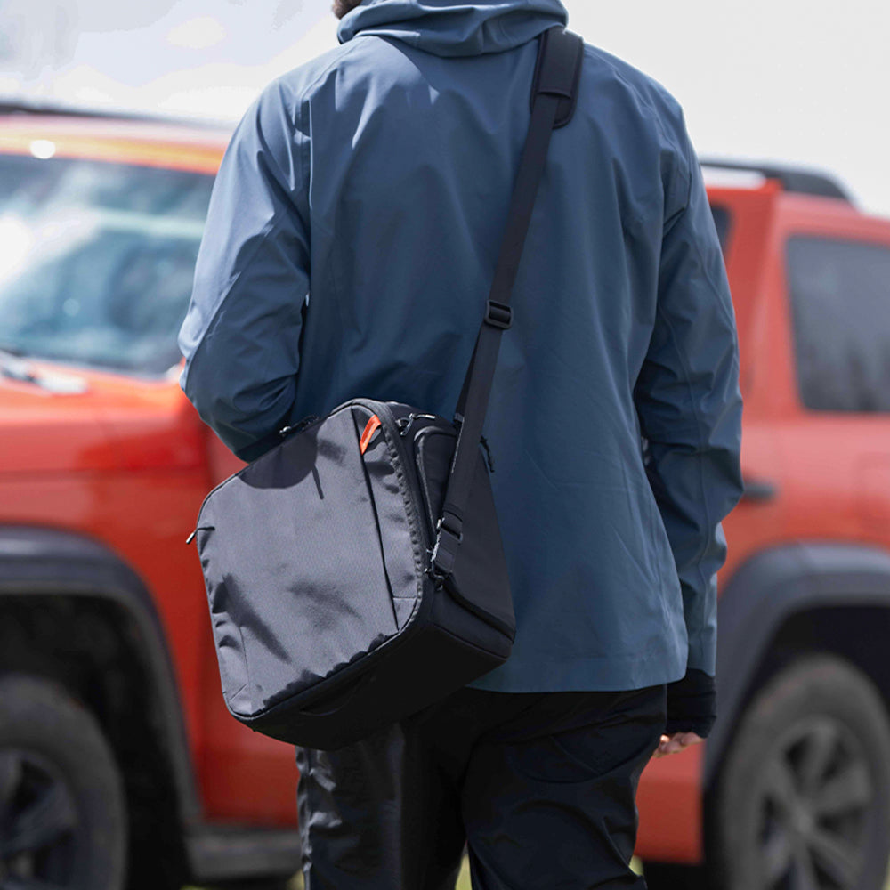The Camera Insert​ comes with a shoulder strap, transforming into a convenient camera shoulder bag anytime.