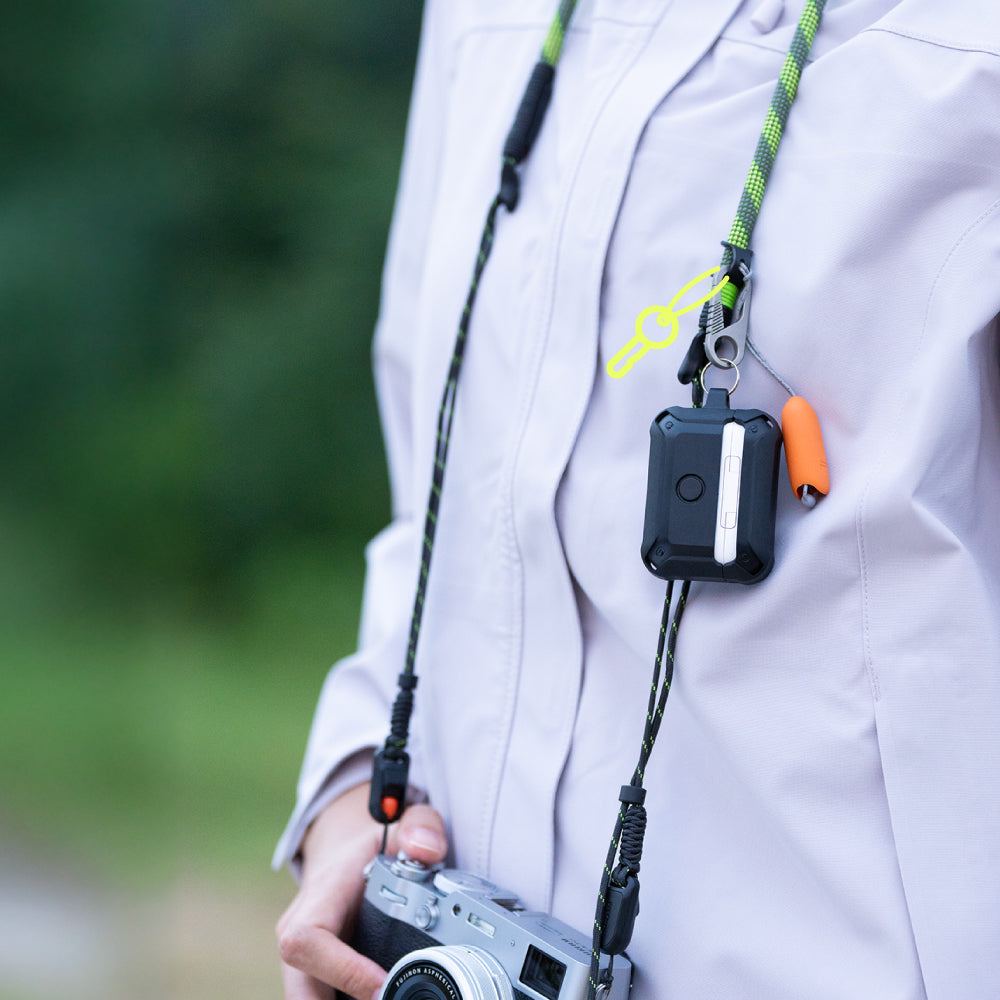 Camera Strap Slim (Outdoor): Creative expansion design to the strap cord for easy outdoor access