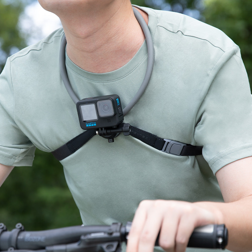 CapLock Action Camera Neck Mount Max: Comes with a chest harness strap for stable shooting during running, cycling and other adventures