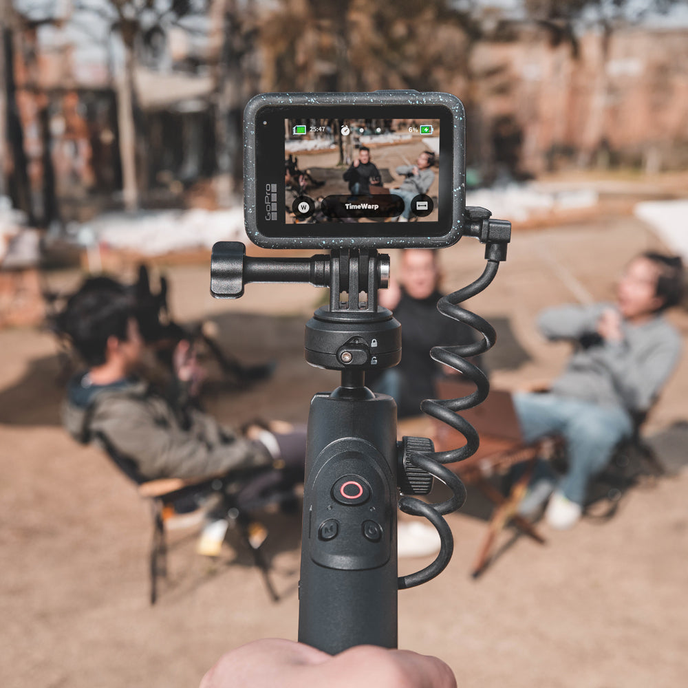 Shooting with CapLock MantisPod Power 