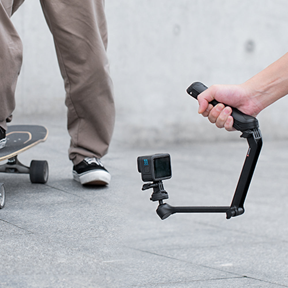 CapLock MantisPod Z: Briefcase mode for low-angle and creative shooting