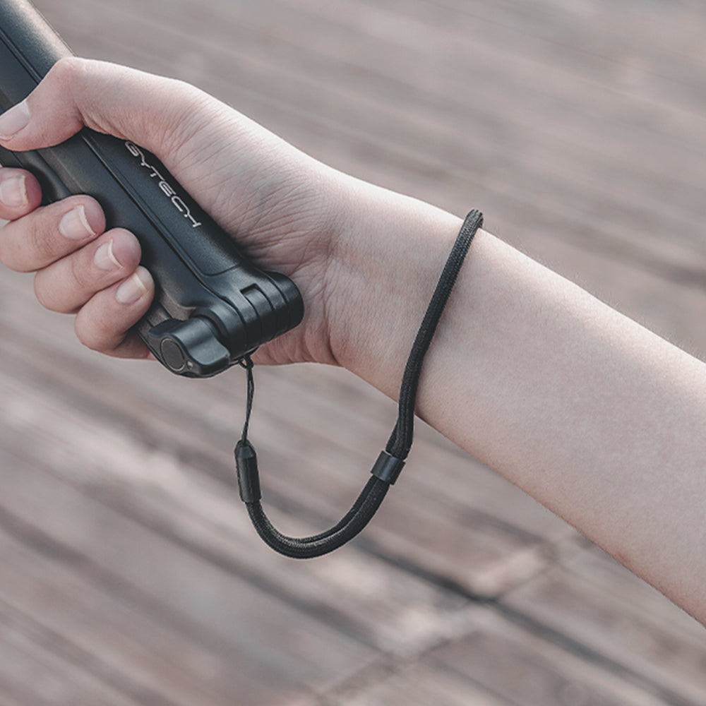 CapLock MantisPod Z: Comes with a lanyard for easy carrying and anti-drop security