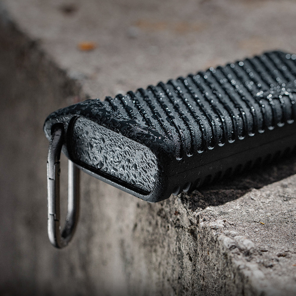 The CreateMate High-speed Card Reader Case is splash proofed.