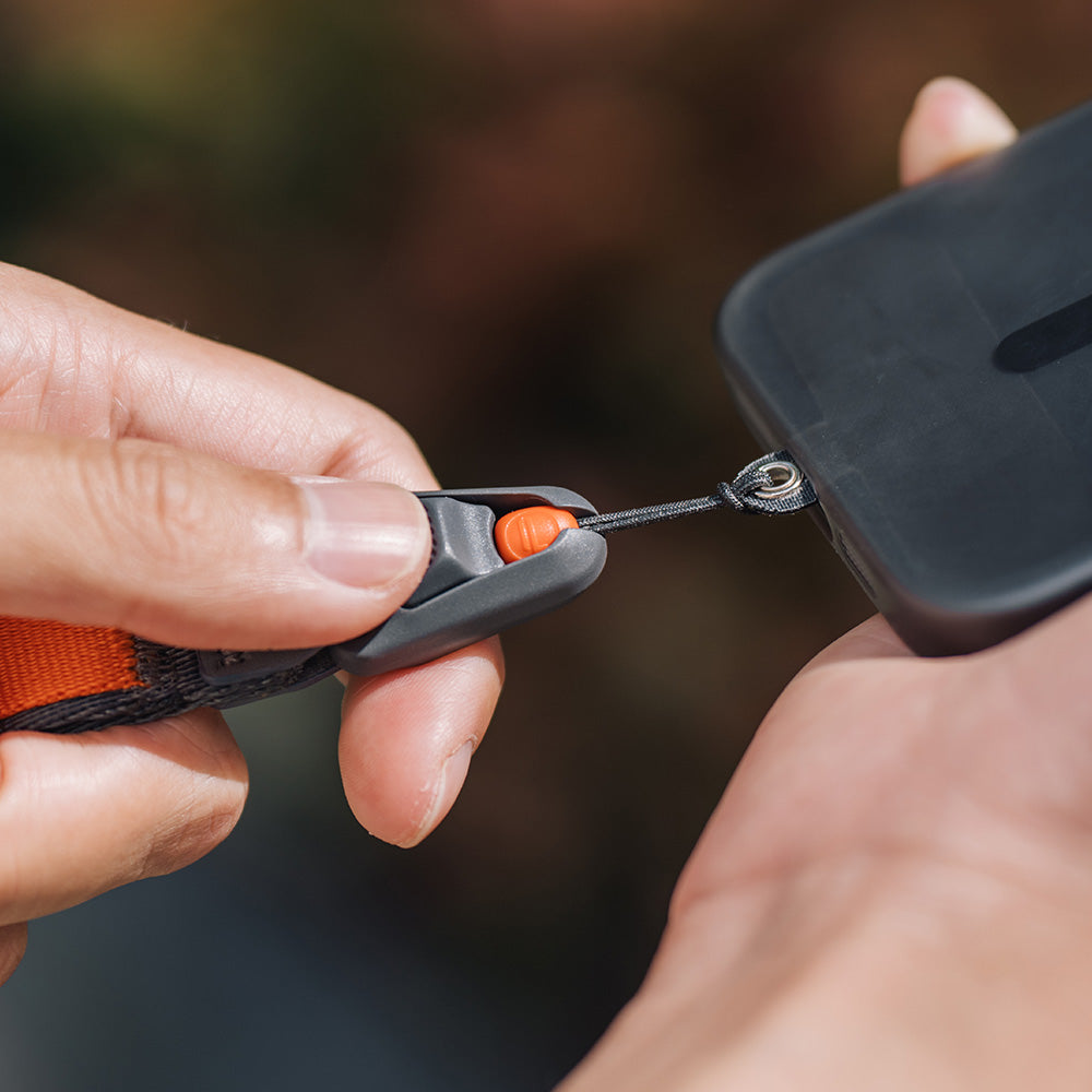 The LinkGo Phone Photography Strap(Webbing) is featured with Mini Quick-Mount Bead