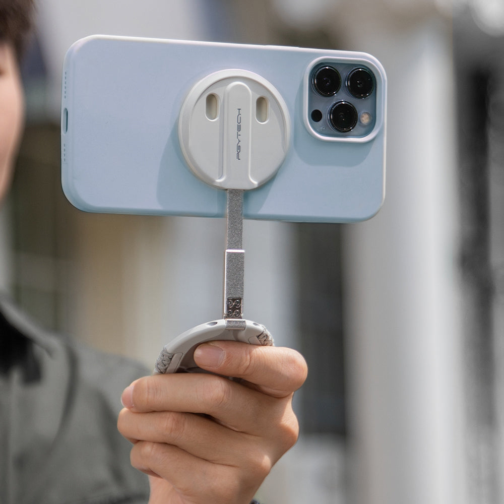 the selfie stick mode of the MagFlex Phone Photography Stand