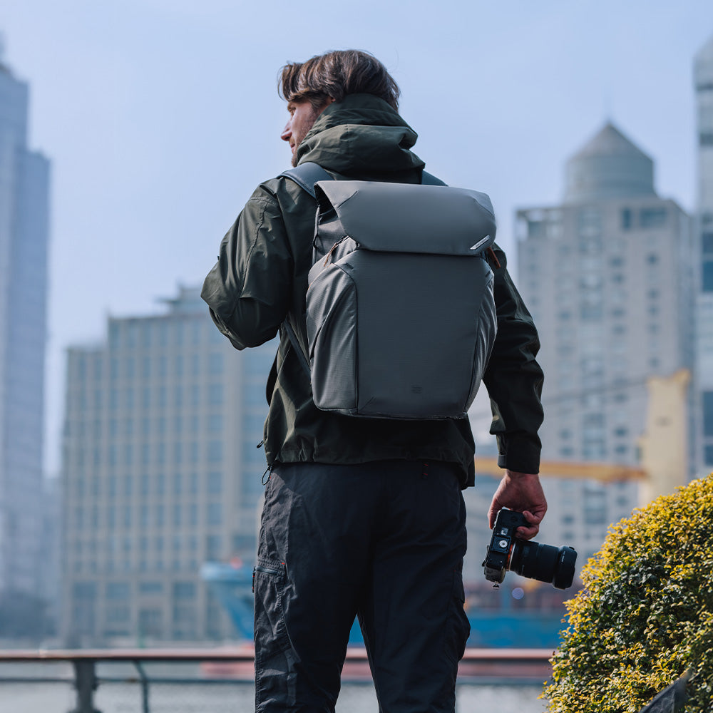 Shooting with the OneGo 2 BackPack.