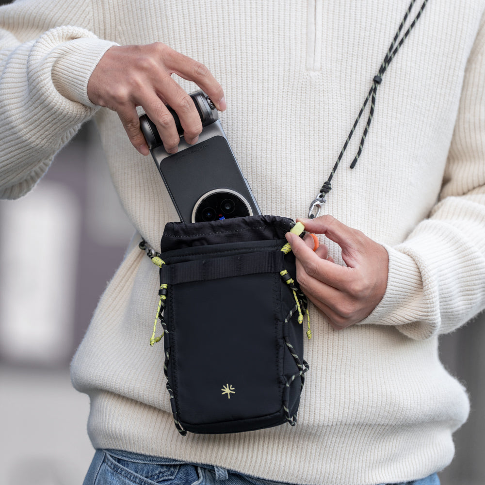 carry your phone with the OneGo Casual Crossbody Mobile Bag