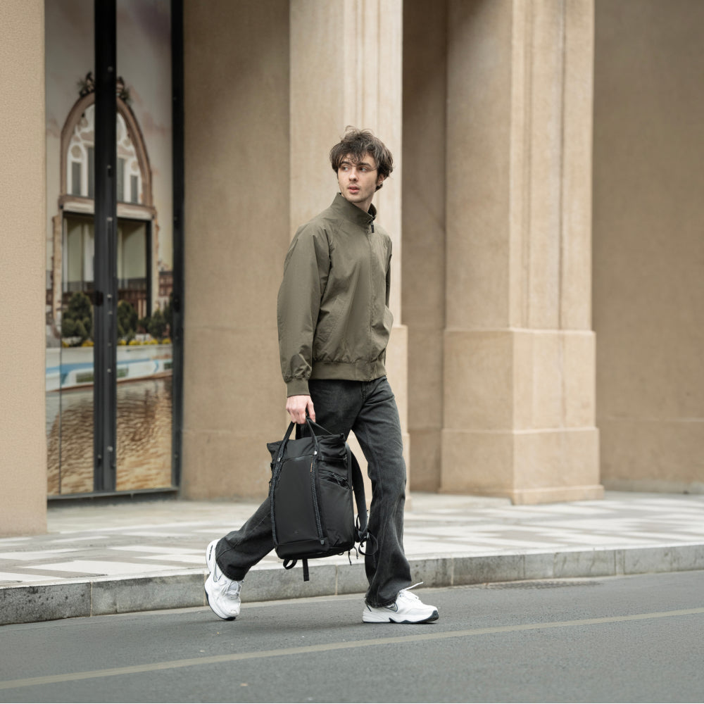Leisure Travel, Capture with Ease