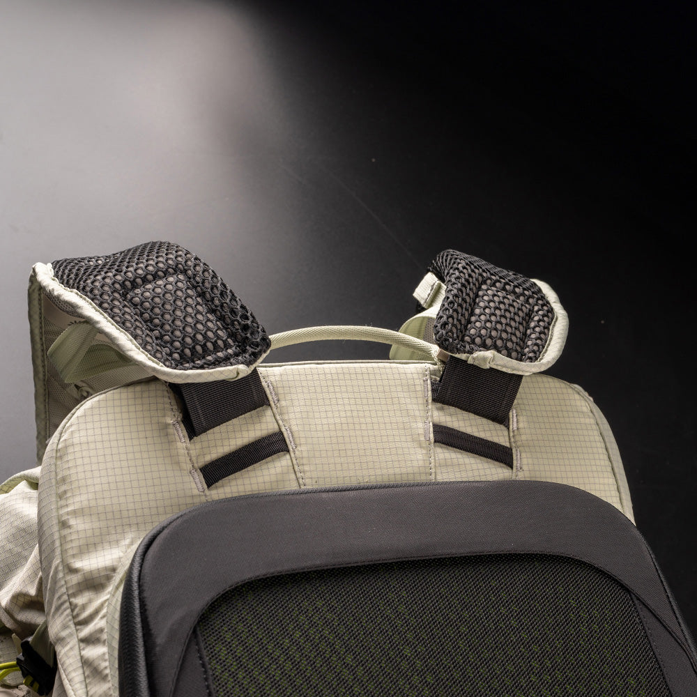 Features an adjustable back length to perfectly match your frame