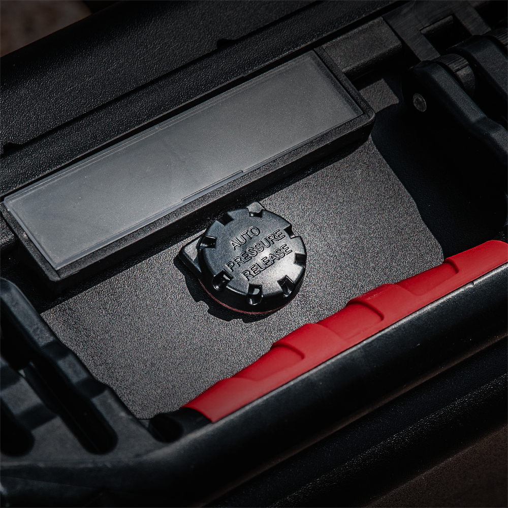 Safety Carrying Case For DJI AVATA 2​：Seamlessly adapts to varying environmental conditions