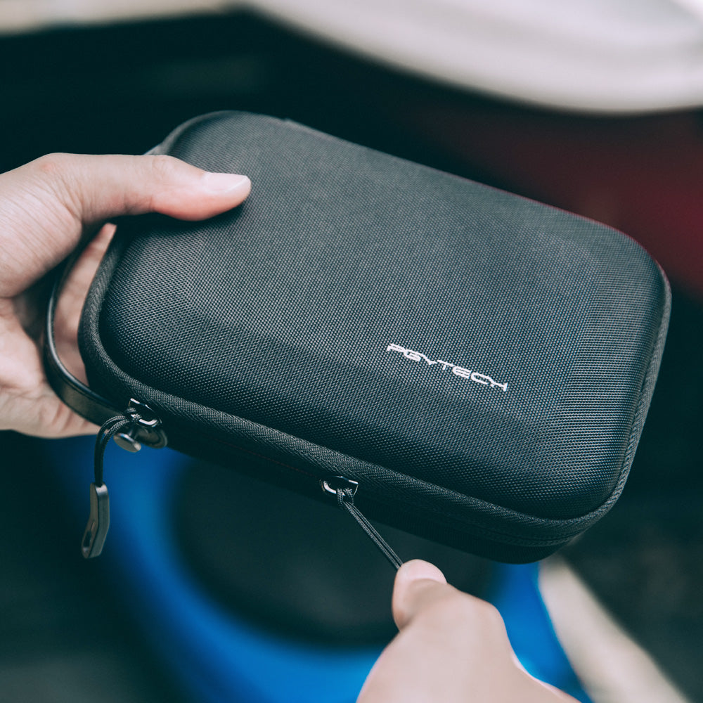 Carrying Case Mini: Durable custom-made anti-slip zipper tab for easy handling