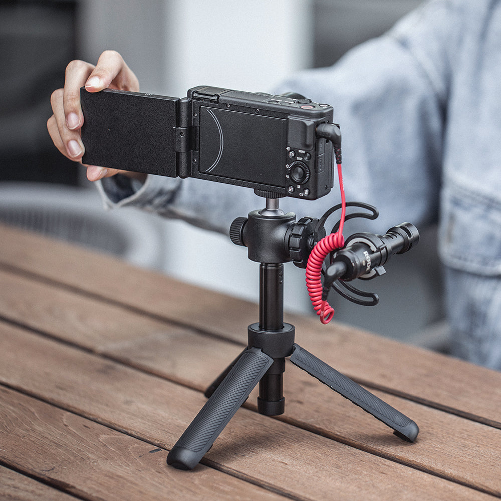 PGYTECH Phone Extension Pole Tripod Set：more creative shooting angles