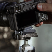 snaplock plate adapter attach to tripod display