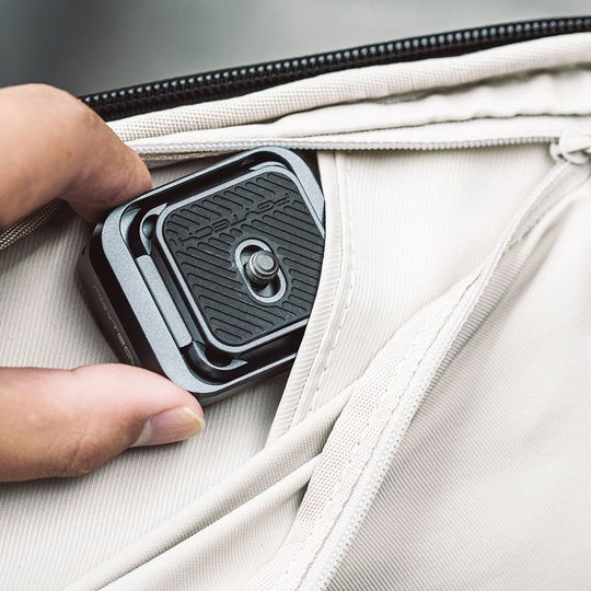 snaplock plate adapter compact size display